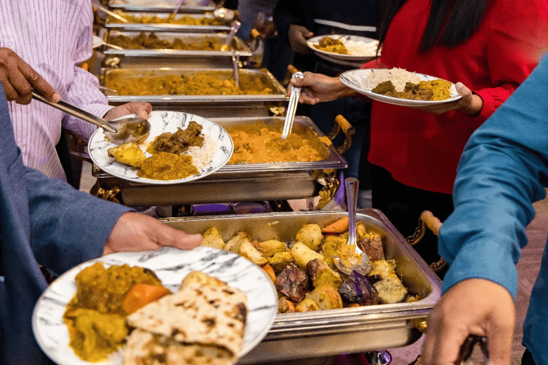 DIY vs. Professional Catering: Pros and Cons for Different Types of Events