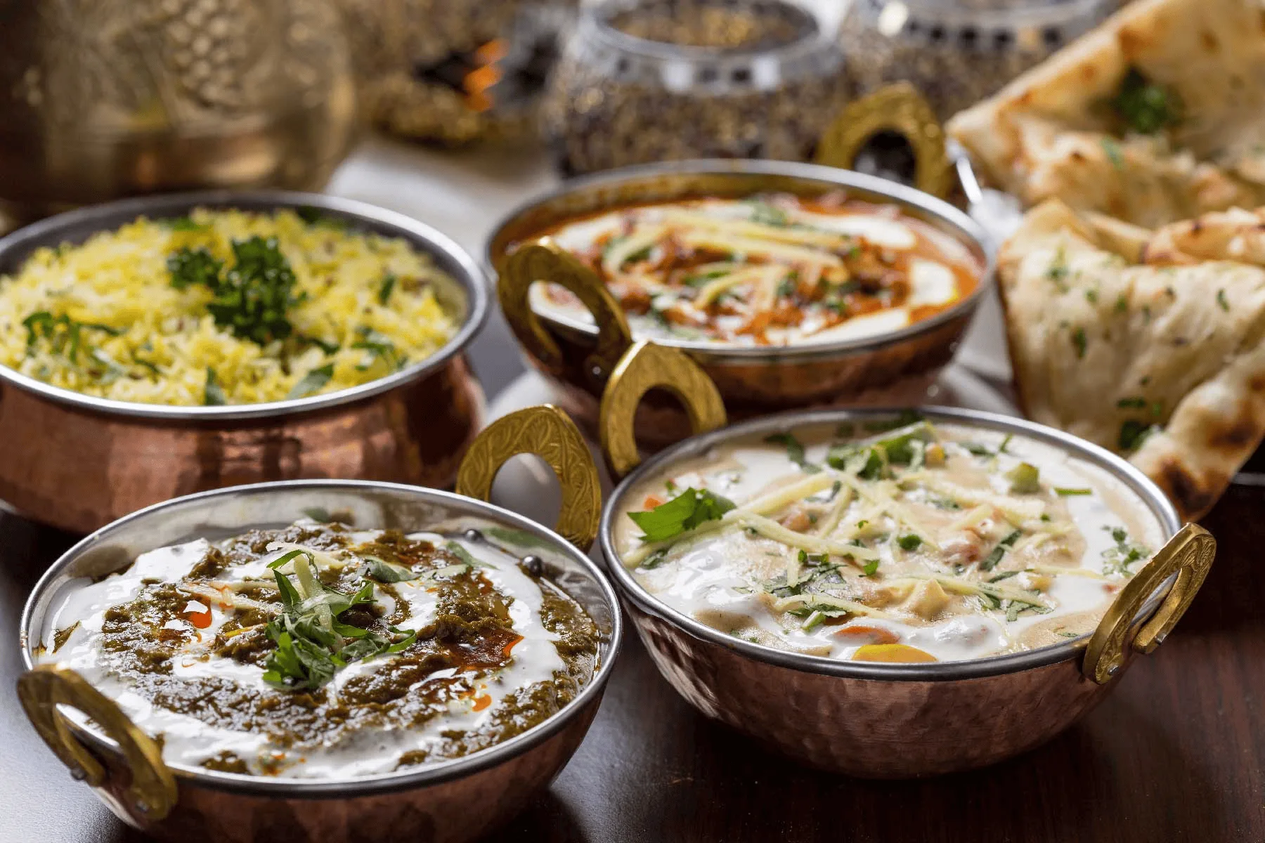 How to Enjoy Indian Food the Traditional Way: Tips for the Curious Diner